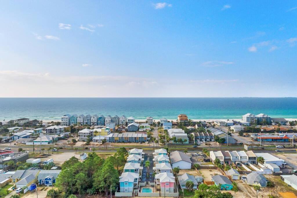 Coconut Cottage: Beachside Retreat with En-Suites and Pool Panama City Beach Exterior photo